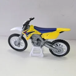 New Ray Toys New Ray Toys - 1:12 - Triple Pack - GSXR600, R6 & RMZ450 -Bicycle Equipment Store new ray toys 1 12 triple pack gsxr600 r6 rmz450 p27438 334597 medium