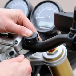 UltimateAddons Shapeheart - Magnetic Smartphone Mount (For 25-60mm Handlebars - XL Phones (Upto 168mm) -Bicycle Equipment Store ultimateaddons shapeheart magnetic smartphone mount for 25 60mm handlebars xl phones upto 168mm p20028 233909 medium